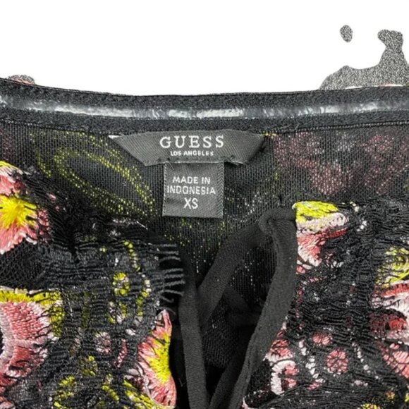 GUESS Off The Shoulder Lois Lace Up Top - Picture 3 of 10